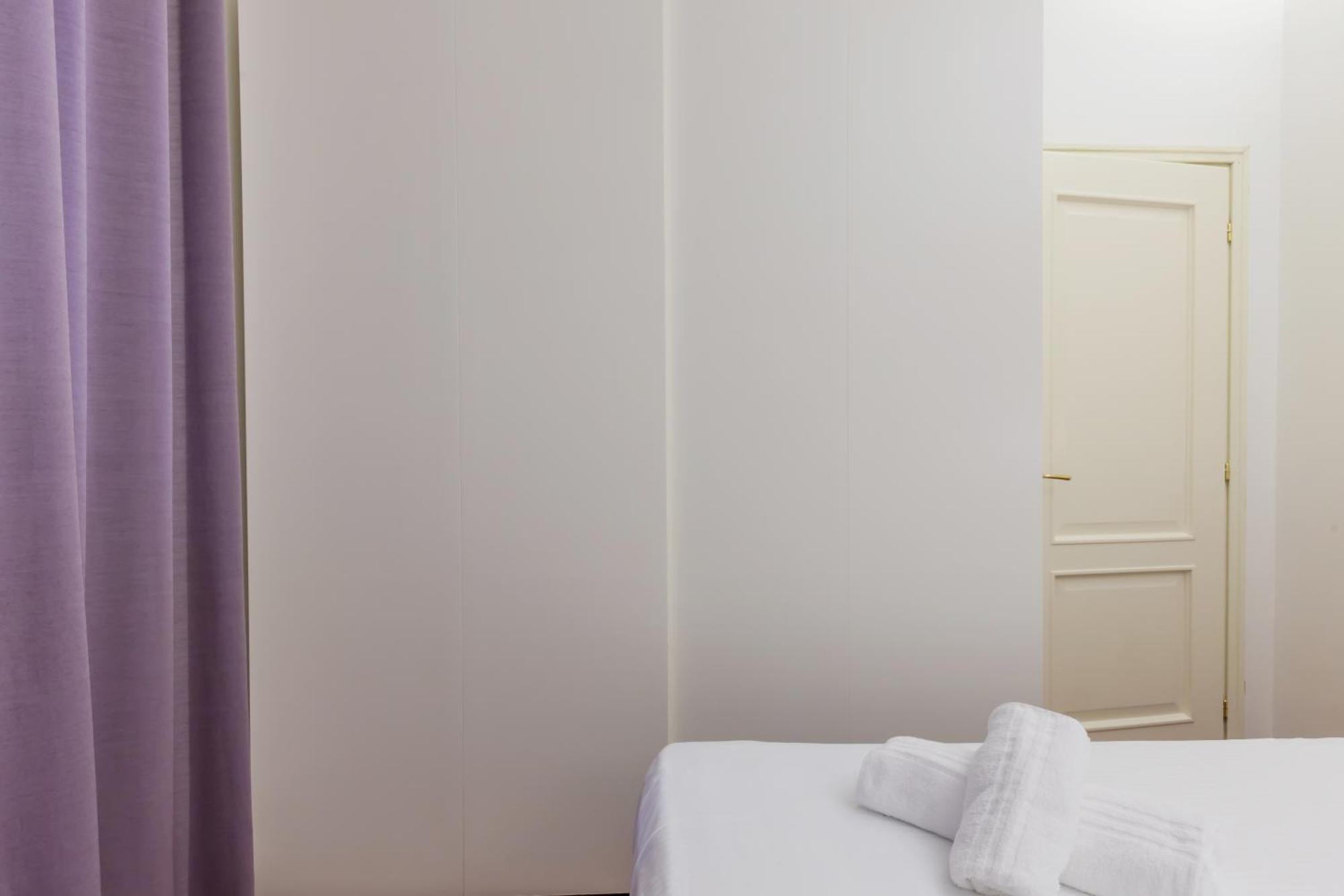 Sanzio City Escape - 15Min From Duomo Apartment มิลาน ภายนอก รูปภาพ