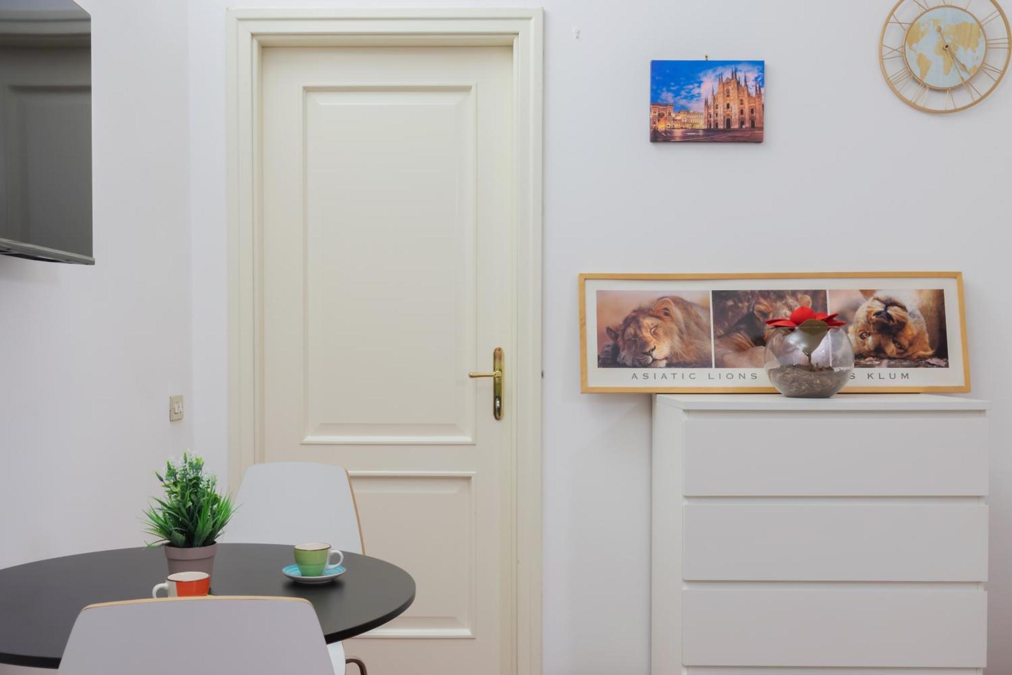 Sanzio City Escape - 15Min From Duomo Apartment มิลาน ภายนอก รูปภาพ
