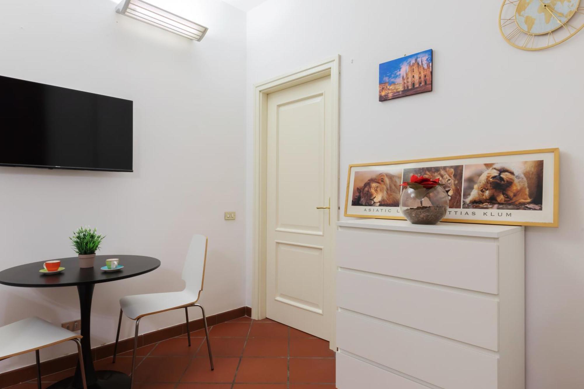 Sanzio City Escape - 15Min From Duomo Apartment มิลาน ภายนอก รูปภาพ
